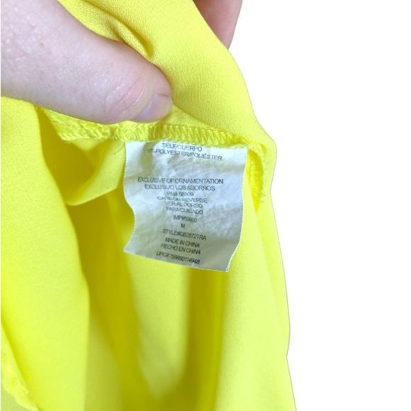 Women's GB Flowy Yellow Tank Hi-Lo with Embroidery Size: Medium - Picture 11 of 12